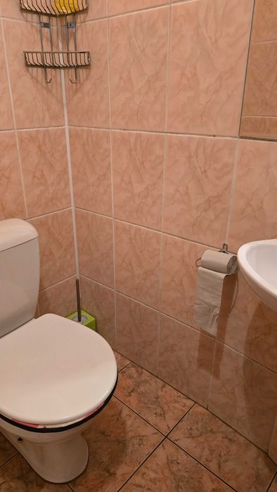 Продається будинок в центрі міста.