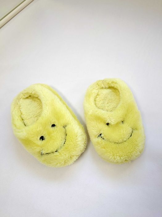 Puszyste kapcie "Smile"