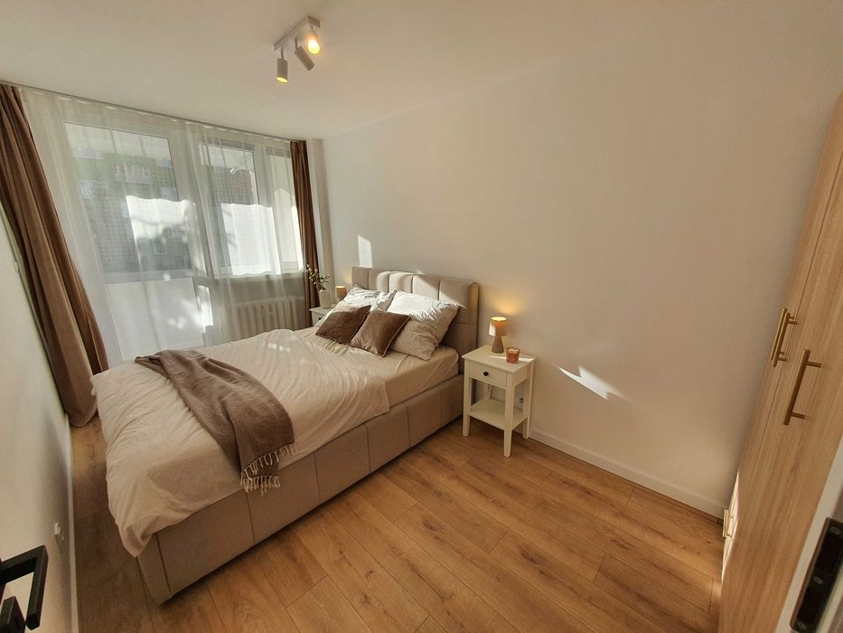 Spółdzielcze Prawo, M2 po remoncie, 1 piętro, balkon – Jelenia Góra