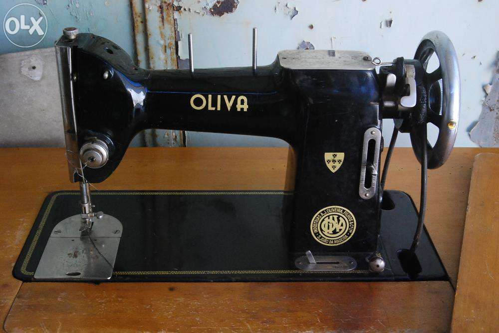 Maquina de costura Oliva