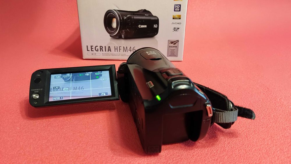 Canon HFM46 – Full HD відеокамера з безперервним записом)))