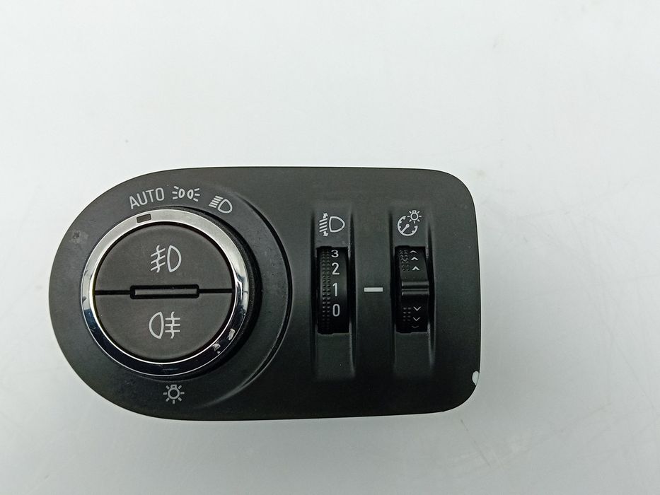 Módulo interruptor luz OPEL Astra K