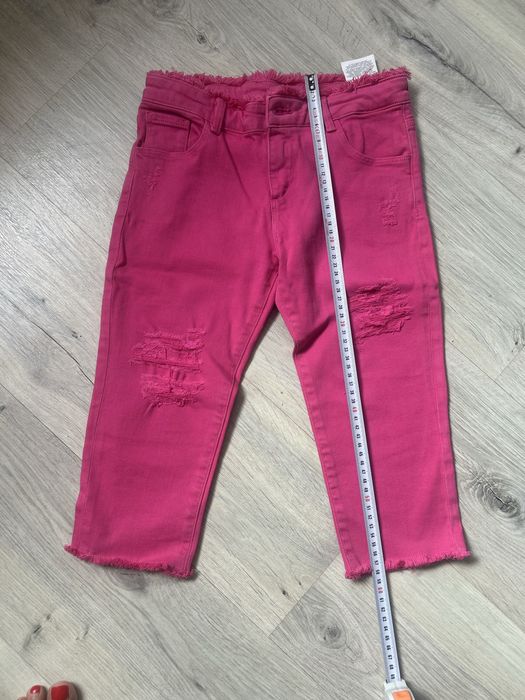 Spodenki do kolan z firmy guess Nowe