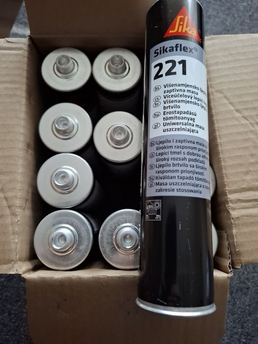 Sikaflex 521 uv  lub 221 kolor biały