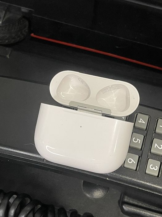 Продам Кейс AirPods 3 Оригінал Аирподс 3 оригинал