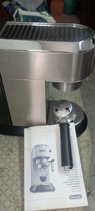 Máquina de café delongui