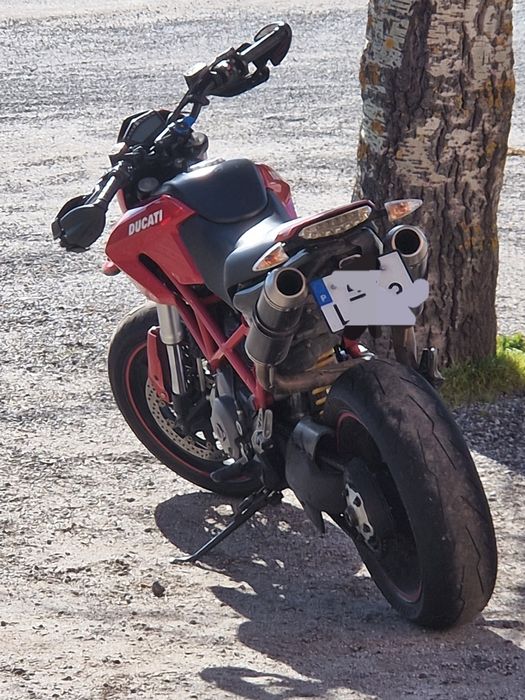 Ducati hipermotard 800