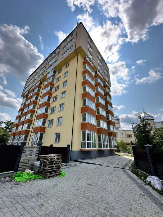 Простора квартира у новобудові / м.Трускавець