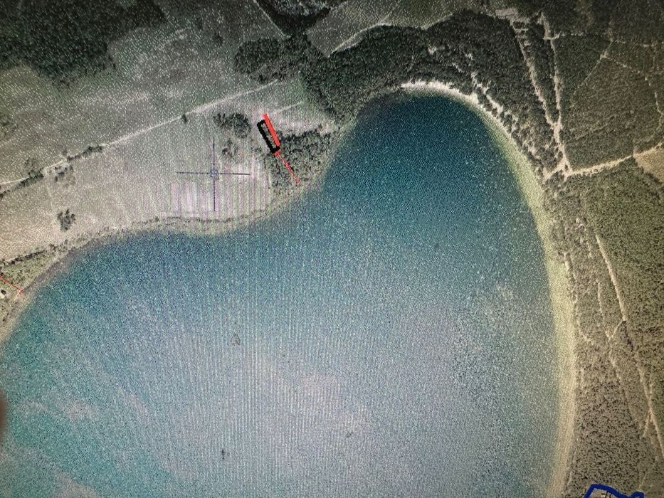 Продається земельна ділянка біля озера Пісочне с. Мельники