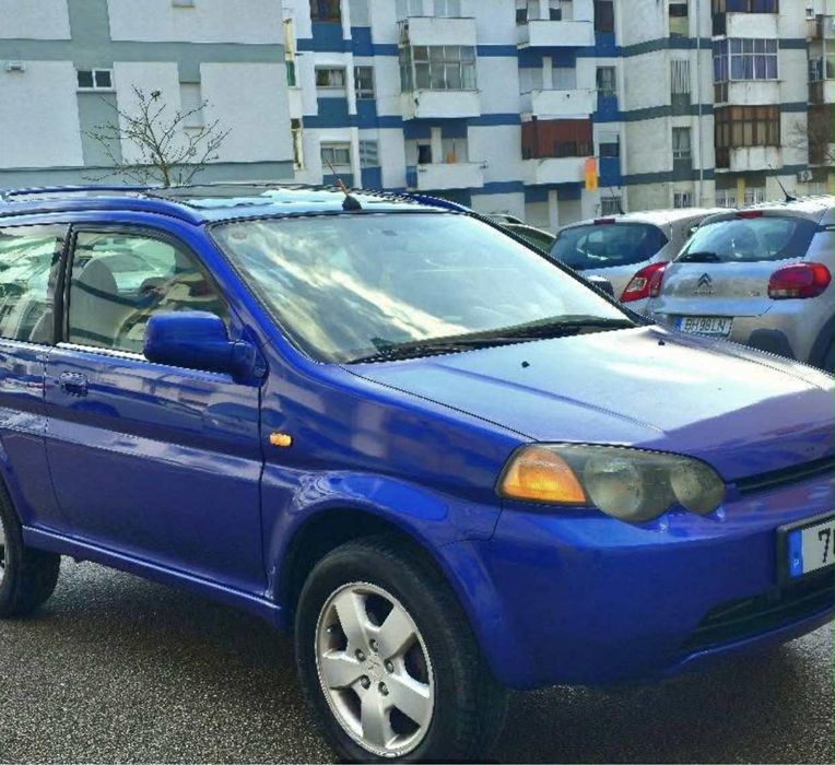 Vendo Honda HRV em boas condicoes por 2750€
