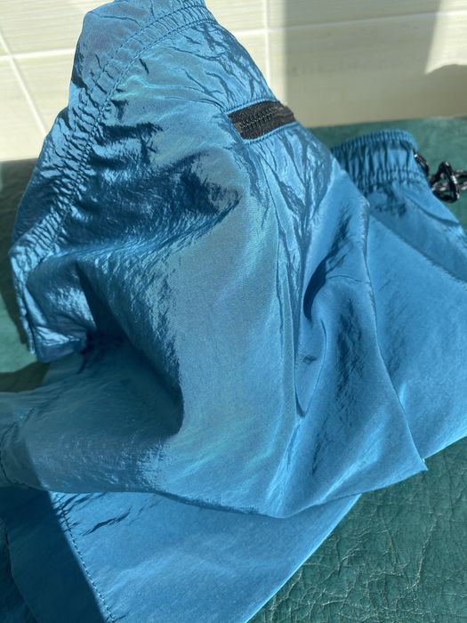 Нейлонові шорти American Eagle