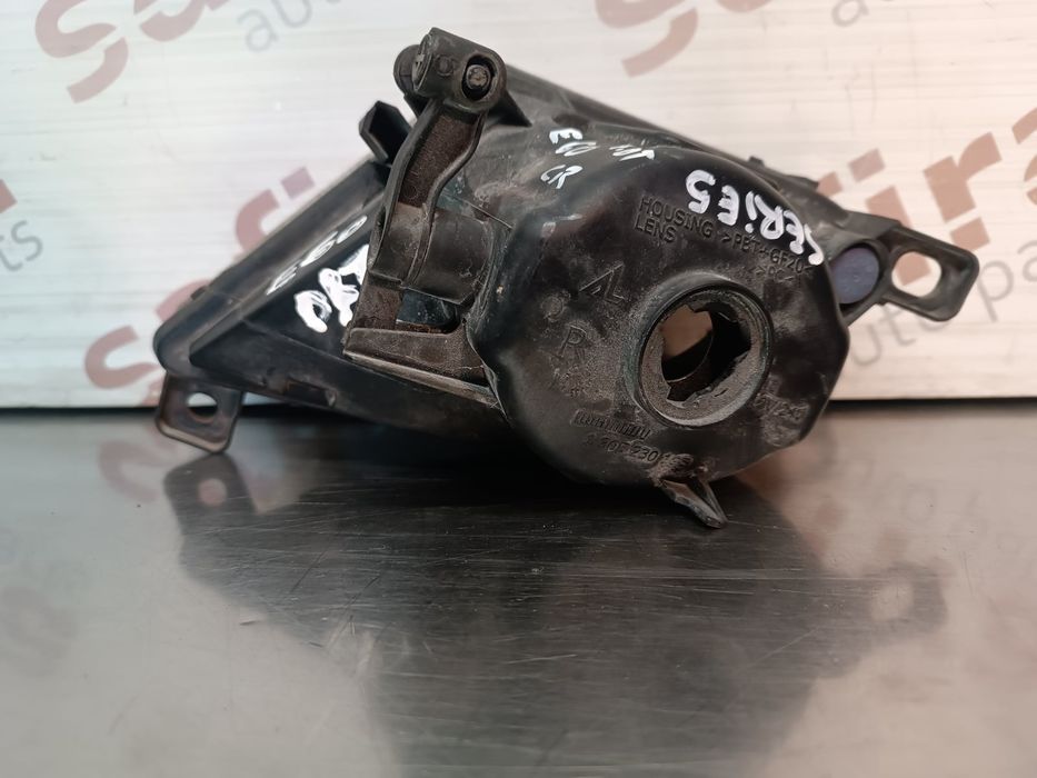 Farol Nevoeiro Frente Direito BMW 5 - 0305083002