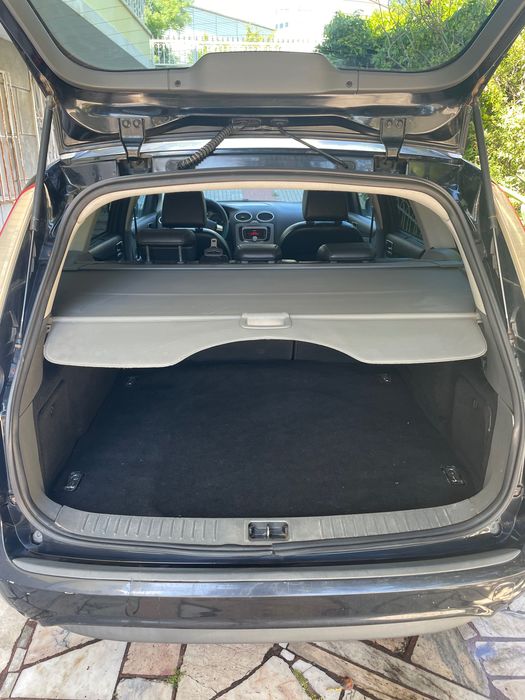 Ford Focu 1.6 TDCI TITANIUM. De garagem e muito económica