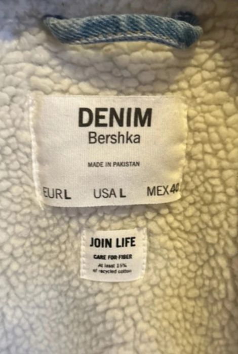 DENIM Bershka L Novo
