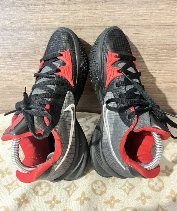 nike kobe 5 - купити чоловіче взуття - Ціна на OLX.ua