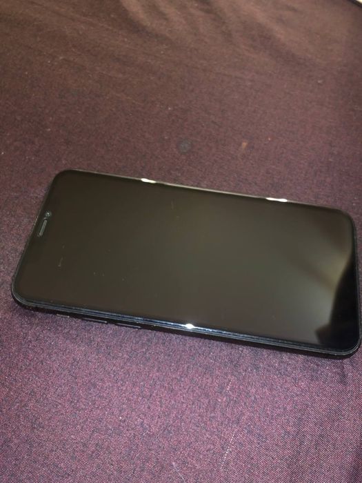 Продам айфон 11 про на 256 гб