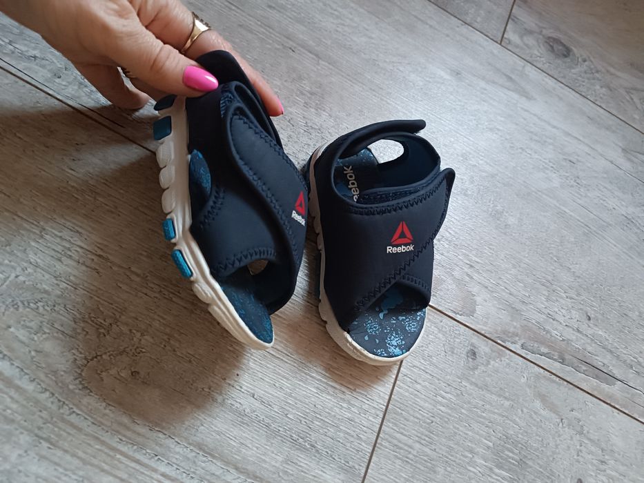 Sandałki Reebok dziecięce