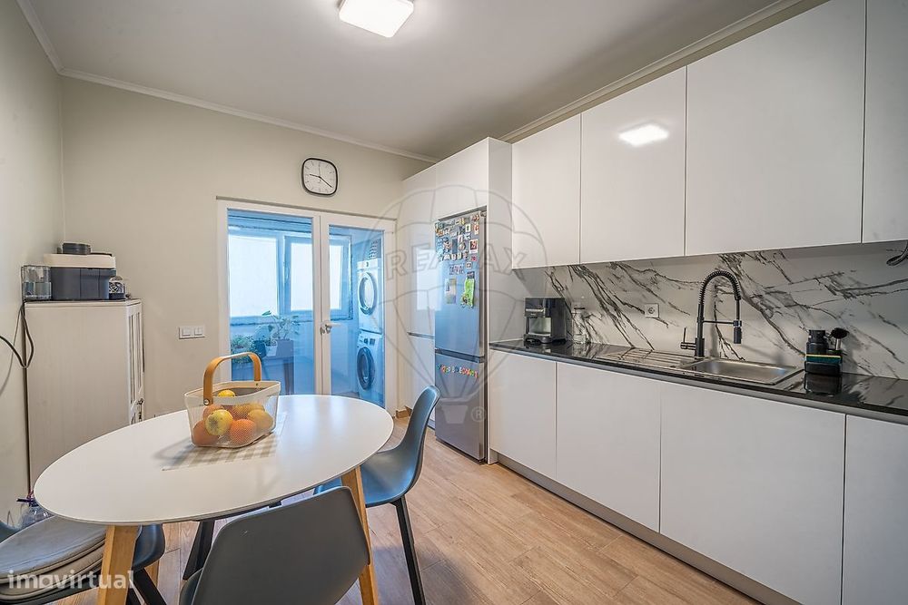 Apartamento T3 para venda — Alhos Vedros, Setúbal