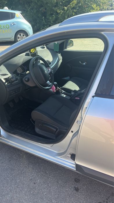 Продам автомобіль Renault Megan