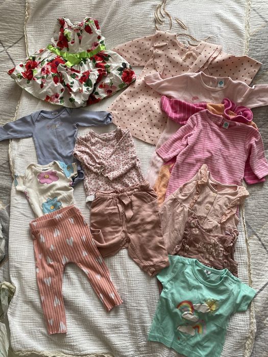 Пакет одягу 62 розмір на дівчинку