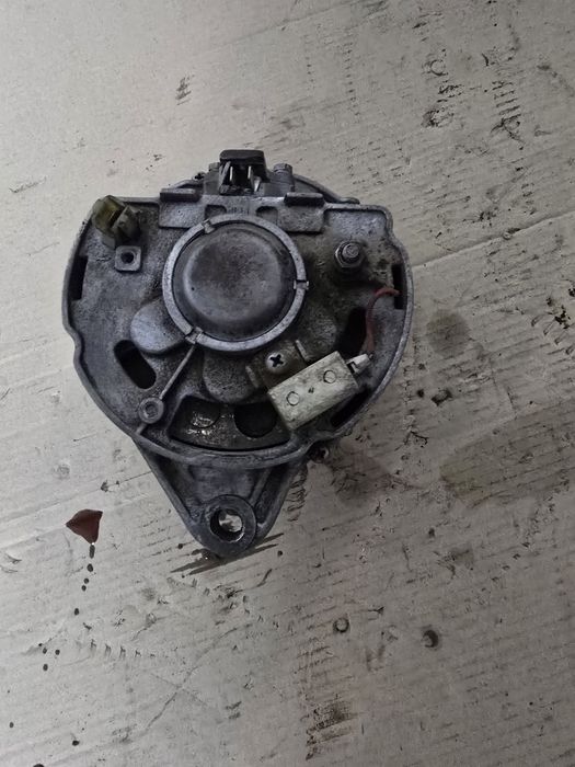 Генератор Газель Волга 402 двигатель