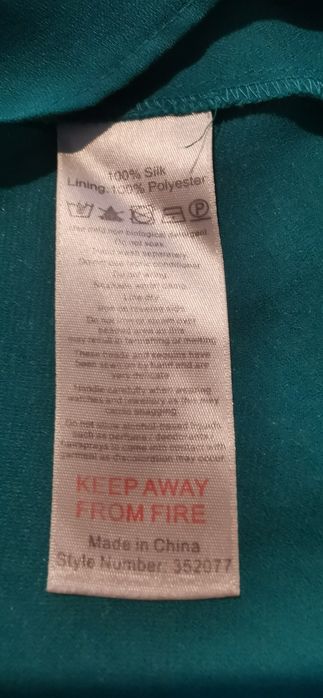 Zielona jedwabna sukienka Monsoon