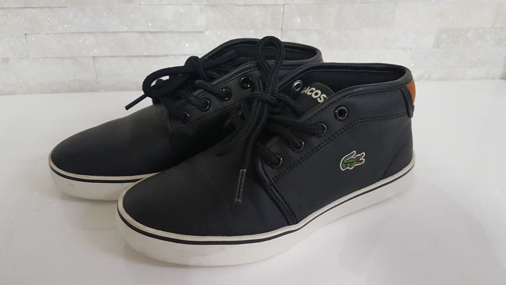 Lacoste 32 jak nowe