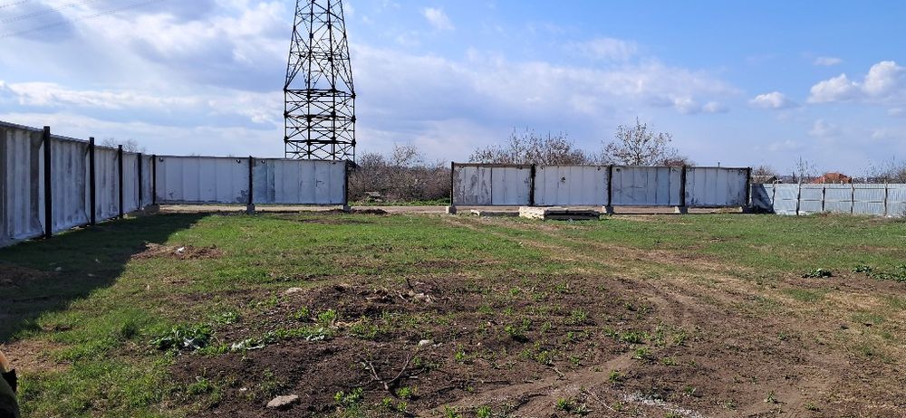 Заборные плиты, бетонный забор  б/у