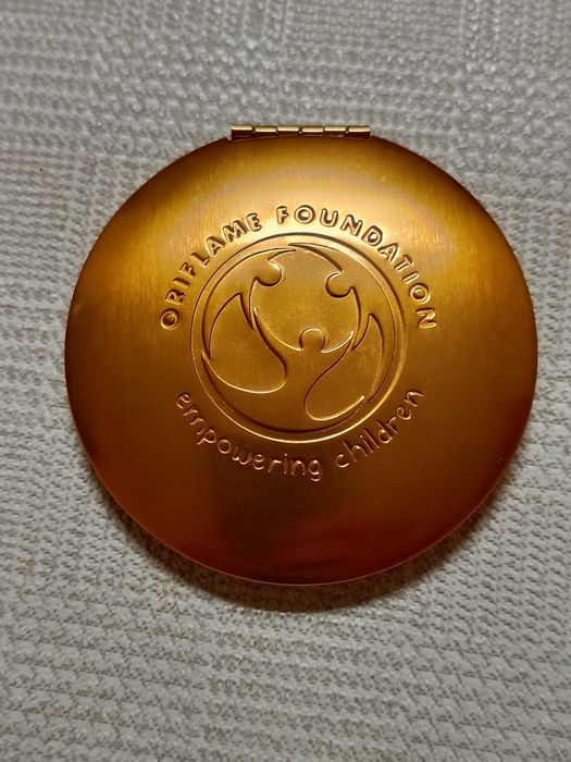 Espelho de Bolso Redondo Dourado