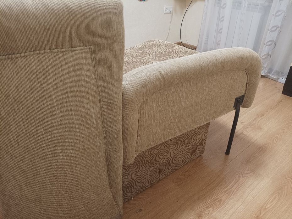 Диван односпальний