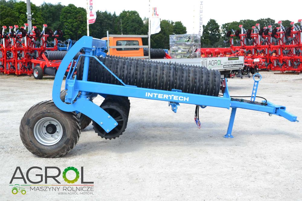Wał posiewny 6,3m fi 530 Inter-Tech wały na 3 siłowniki ; Włóka ;600mm