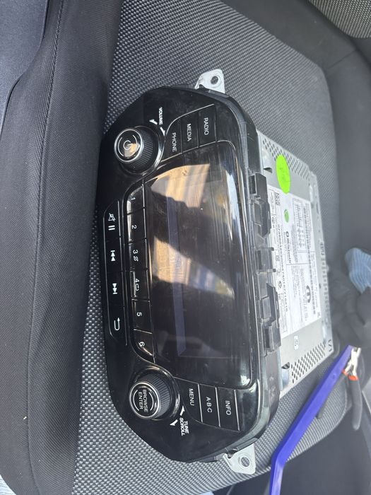 radio bluetooth tipo u connect
