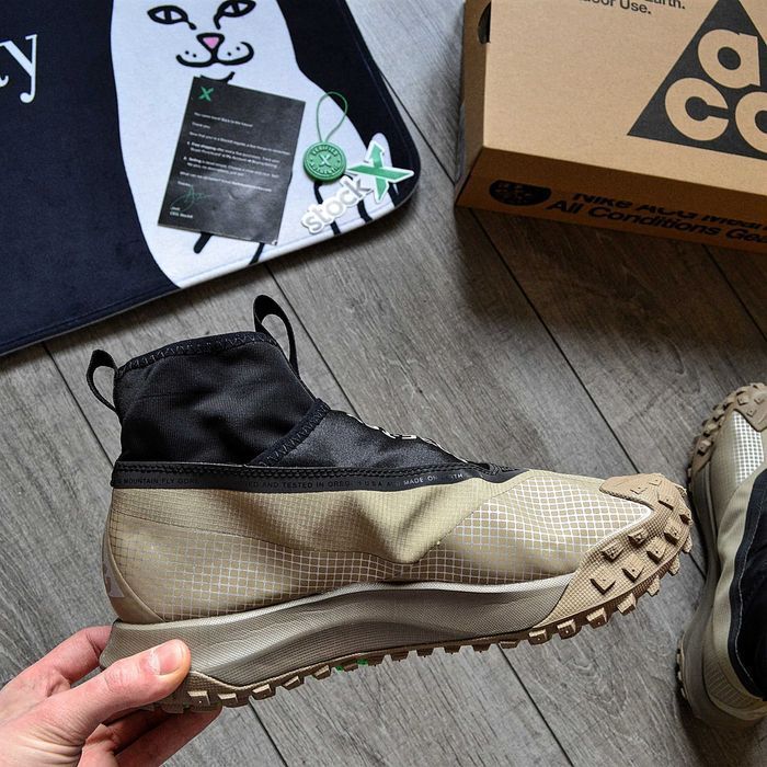 Мужские зимние кроссовки Nike ACG Mountain Fly Gore-Tex 'Khaki' 40-45