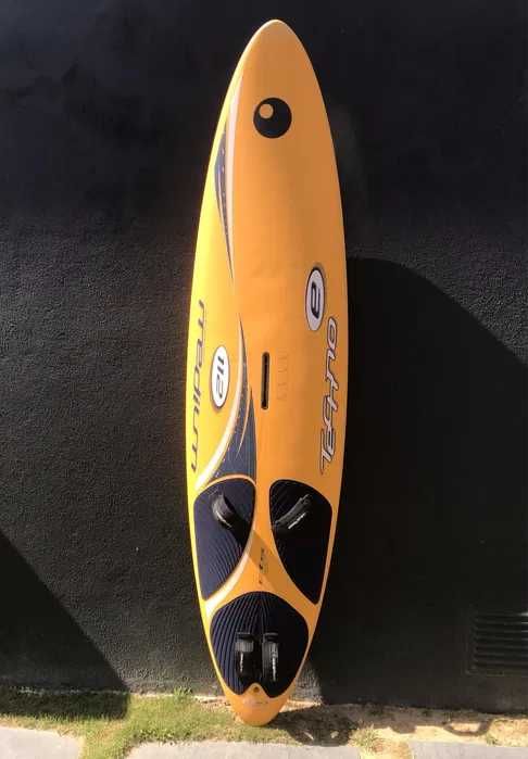 Prancha Windsurf | BIC Techno | 112L | NOVA | Fino Select 35