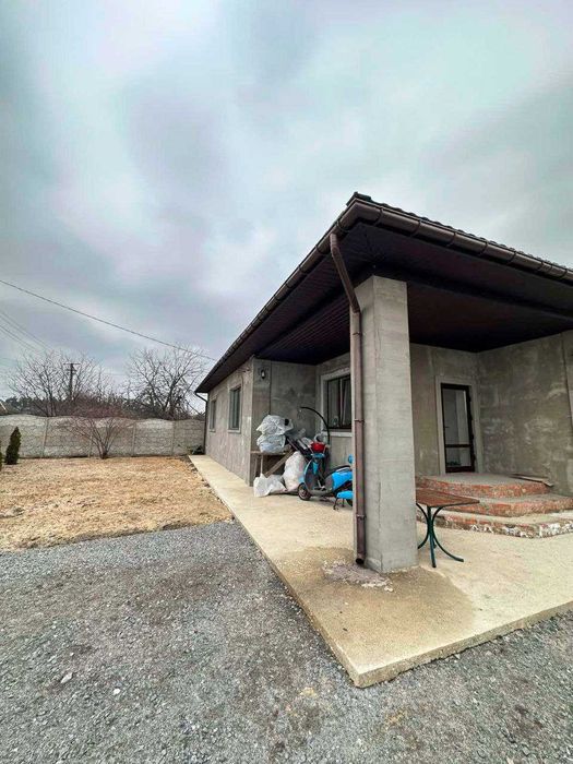 Продам сучасний  цегляний будинок 130м2