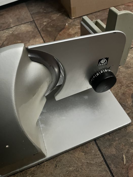 Krajalnica do wedlin/mies