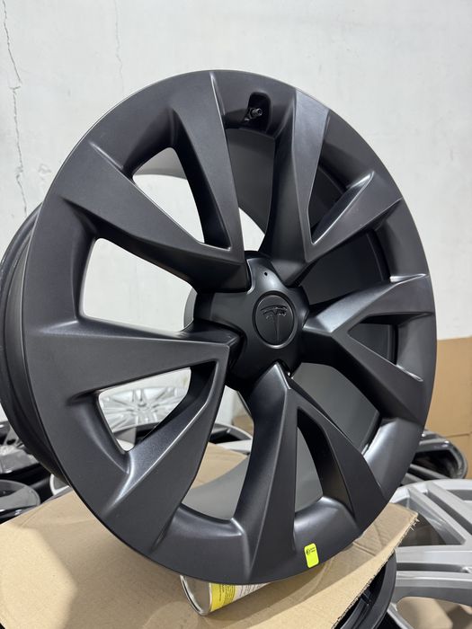 Диски 5x120 R20 Cyberstream Tesla Model X Plaid 1620222-00-B нові
