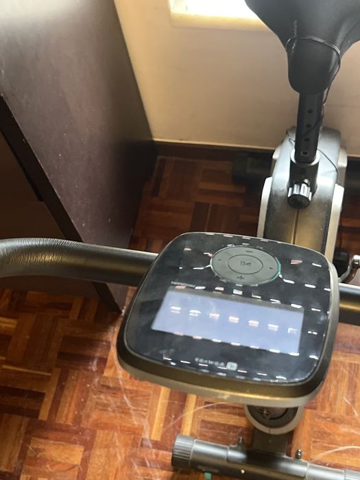 Bicicleta estatica425335185054771201