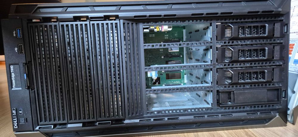 Dell Poweredge T440