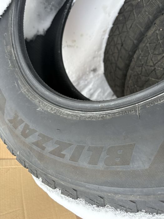 Bridgestone Blizzak 275/65/18