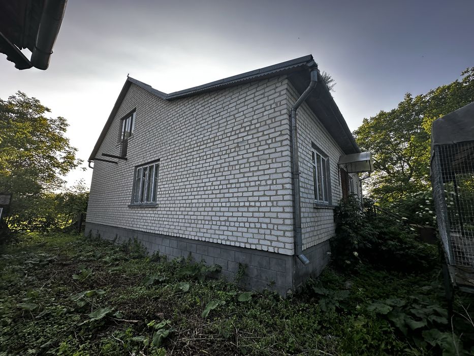 Продаж будинок з ділянкою 8 сот Золочівський район, с. Бортків, Медова