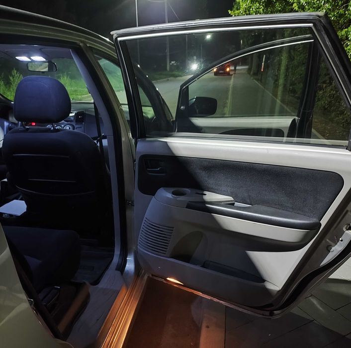 Mitsubishi Grandis Рестайл 2008