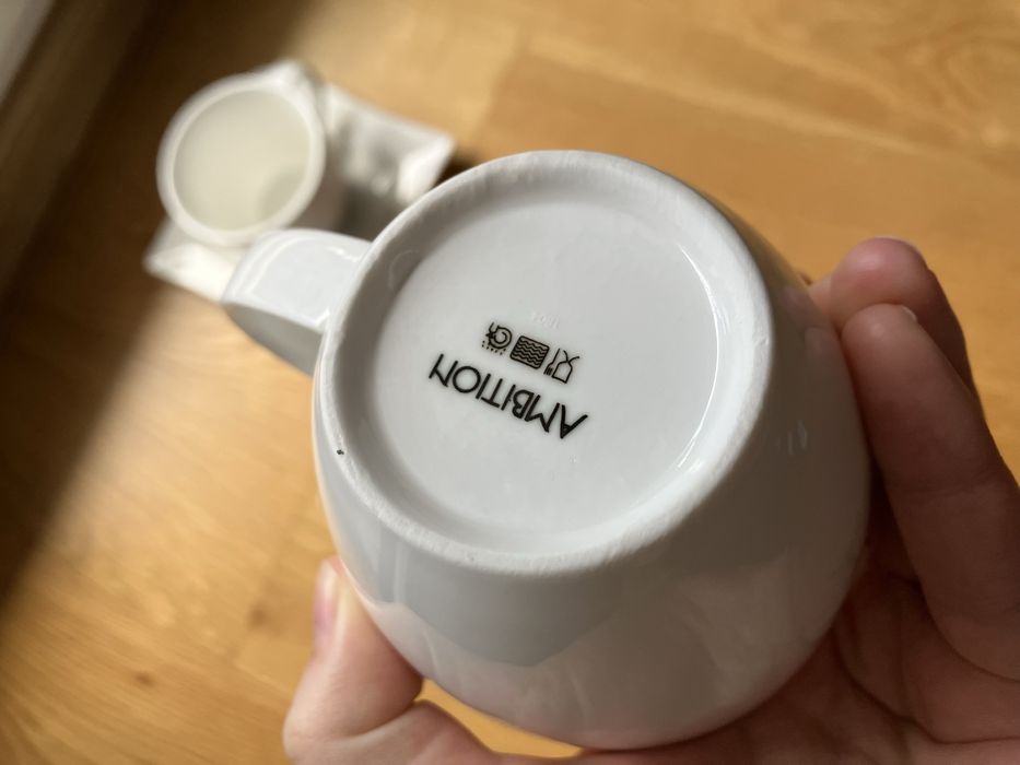 Dwie filiżanki Ambition