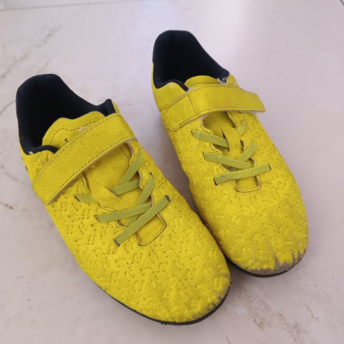 Buty piłkarskie turfy chłopięce