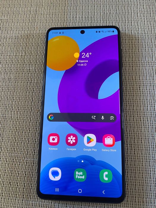 Продам телефон samsung galaxy m52 5G