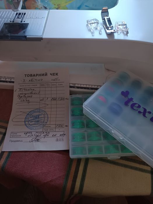 Швейно-вишивальна машина Husqvarna Viking Designer Топаз 50