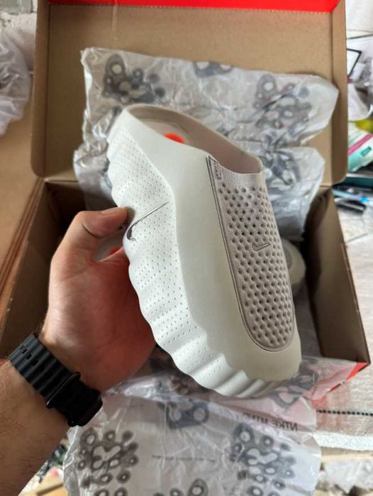 Nike Mind 001 Light Grey