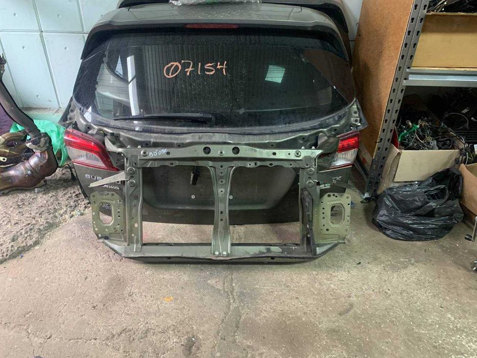 Установочная панель телевизор Subaru Outback B15 2015 2016 2017 2018