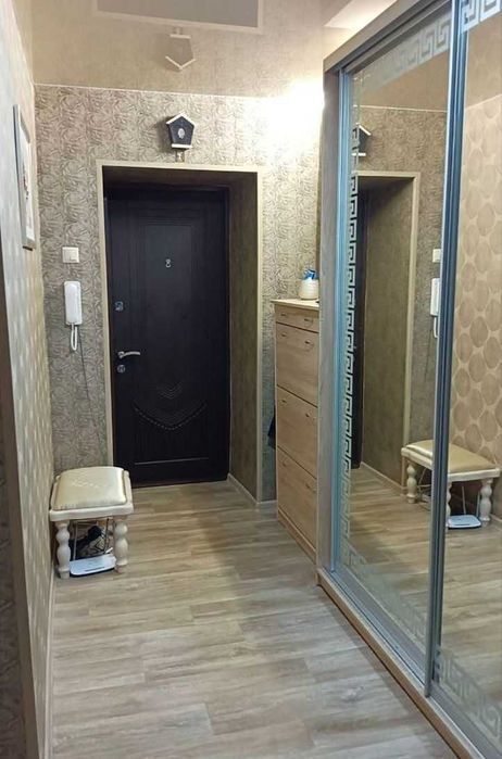 Продам 3-к квартиру в кирпичной высотке на Савкина, Красный Камень