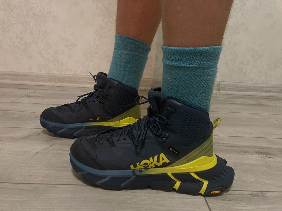 HOKA ONE ONE tennine hike gtx 42 размер